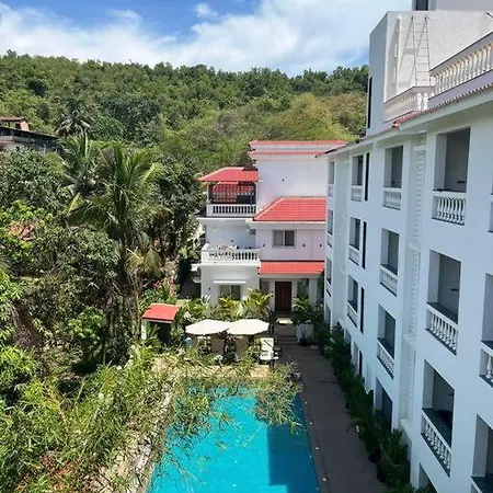 3Bed Field View Terrace Penthouse In Assagao By Masaya Stays